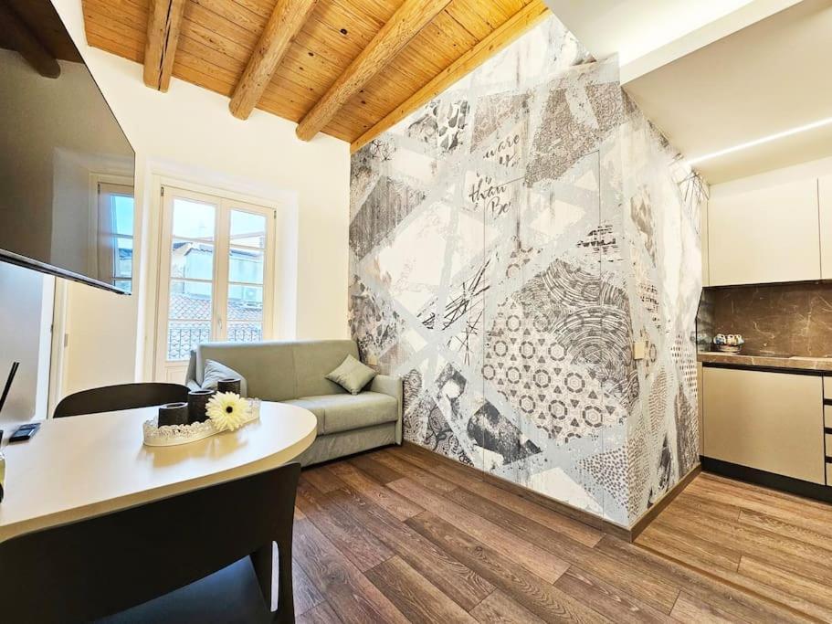 Plaza Deluxe Modern Center House - View Como Lake - Top Privacy エクステリア 写真
