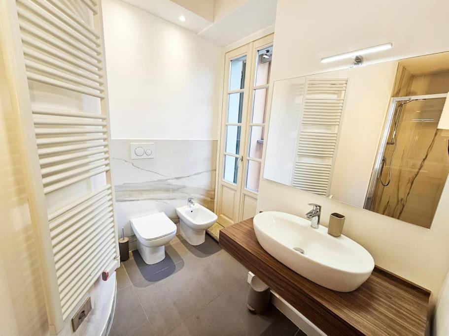 Plaza Deluxe Modern Center House - View Como Lake - Top Privacy エクステリア 写真