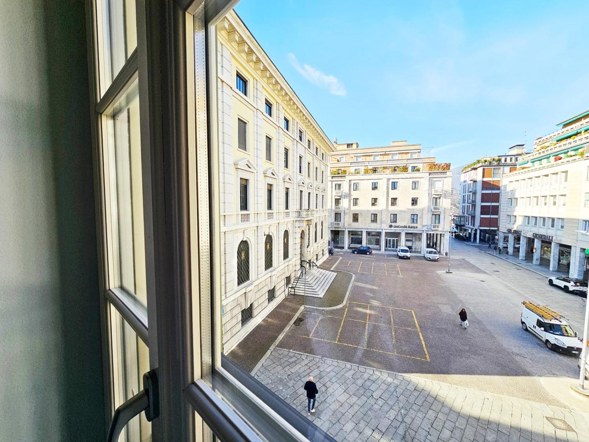 Plaza Deluxe Modern Center House - View Como Lake - Top Privacy エクステリア 写真